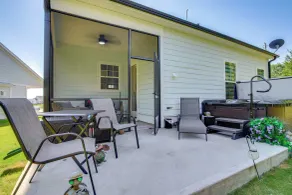 Walk to Marina: Lake Greenwood Retreat w/ Hot Tub - Interiør