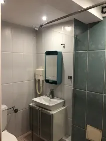 Hotel Art - Bathroom