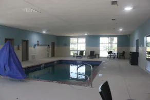 Holiday Inn Express Hotel & Suites Shamrock North by IHG - Pool