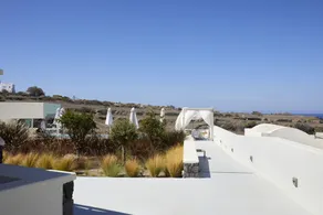Adorno Oia - Réception
