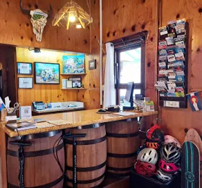 Buffalo Lodge Bicycle Resort - Amazing access to local trails & the Garden - Réception