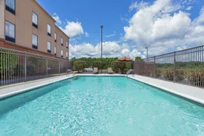 Hampton Inn Ozark - Pool
