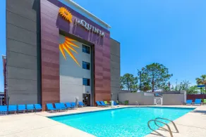 La Quinta by Wyndham Houston NW Brookhollow - Pool