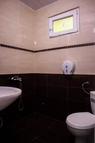 Bungalow pour 2 ou 3 personnes dans la jolie forêt - Salle de bain