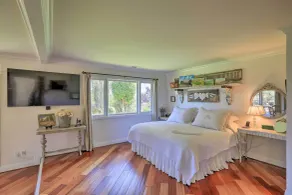 Peaceful Ranch Resort Vineyard View + Private Pool - Interiör
