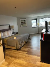 Apm Inn & Suites - Room