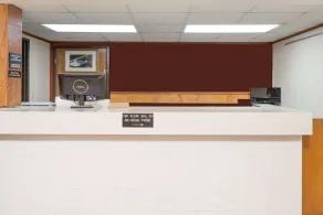 Super 8 by Wyndham Dixon - Reception