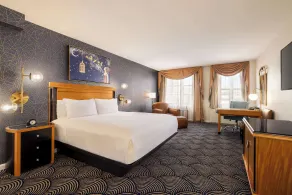 Inn at Great Neck - Room