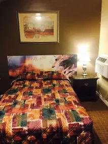 Relax Inn Bel Alton - Image 1