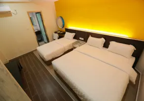 Pantai Regal Hotel - Habitación