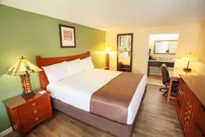 Travelodge by Wyndham Macon West - Værelse