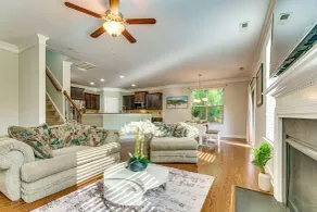 Quiet & Spacious Family Retreat, 12 Mi to Raleigh - Interiør
