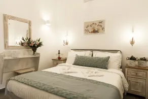 Mathios Luxury Homes - Room