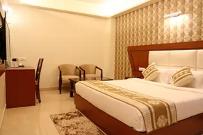 Hotel Varanasi Inn - Room