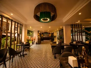 HUE GUH The Porto Candolim - Restaurante