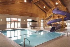 Country Inn & Suites by Radisson, Shoreview-Mounds View, MN - Piscine