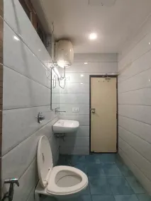 Hotel Ganga Azure@ Har Ki Pauri Road - Bathroom
