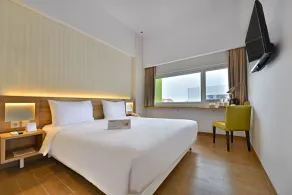 Whiz Prime Hotel Basuki Rahmat Malang - View from room