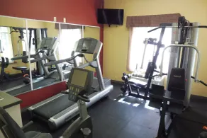 Red Roof Inn & Suites Galloway - Fitness facility