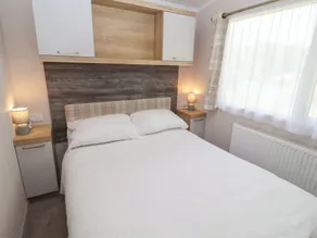 Stag Lodge, Caravan 70 - Rom