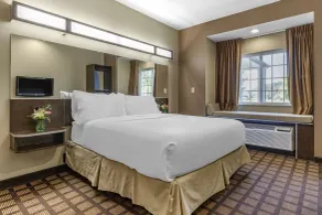 Microtel Inn & Suites Dillsboro/Sylva - Chambre