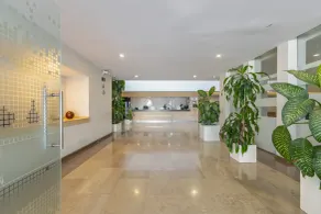 Hotel Valle de Mexico Toreo - Interior entrance