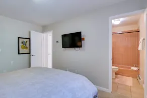 Tranquil Avon Vacation Unit w/ Luscious Views - Innenbereich