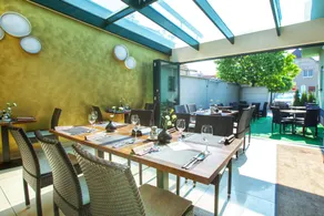 Fine Restaurant & Apartments - Restaurant