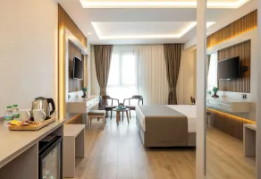 Carina Gold Hotel And Restaurant - Room