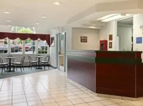 Microtel Inn & Suites by Wyndham Kannapolis/Concord - Hall