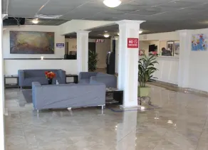 Noble Suites - Hall