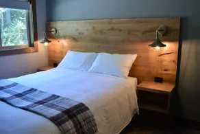 Sasquatch Inn - Rom