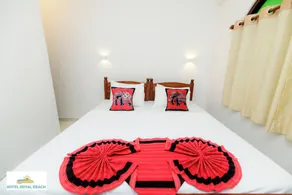 Royal Beach Hotel Hikkaduwa - Chambre
