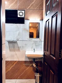 Igloo Stays Kakkanad - Bathroom