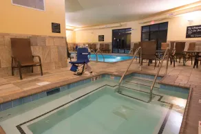 Hampton Inn & Suites Bismarck Northwest - Piscine