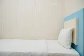 Gorgeous 2BR Green Pramuka Apartment - Habitación