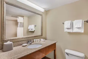 La Quinta by Wyndham Minneapolis-Minnetonka - Salle de bain
