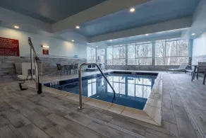 TownePlace Suites by Marriott Clinton - Piscine