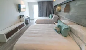 Oceana Resort & Conventions - Room