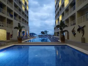 Decameron La Marina Guayabitos, Ramada All-Inclusive Resort - Piscina