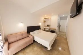 Abril Nerja - Room