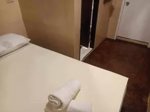 Laguno Hostel and Guest House - Chambre