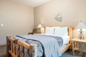 SouthFork Lodge - Room