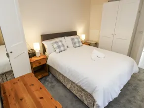 Little Birchinlea - Room