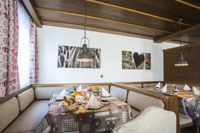 Appartementhaus Solstein - Restaurant