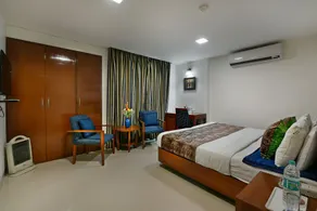Hotel Admire inn NFC By ASPL - Habitación