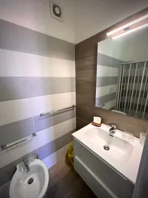 B & B Domus San PietRo - Badezimmer