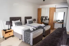 Ni Marin Hotel - Room