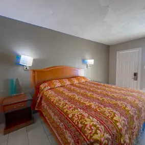 Regency Inn Daytona Beach Near Airport - Værelse
