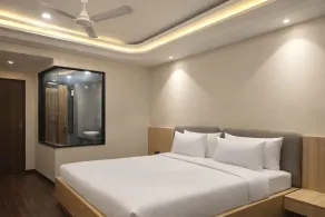Signum CityScapes SKY Boutique Hotel - Indore - Zimmer